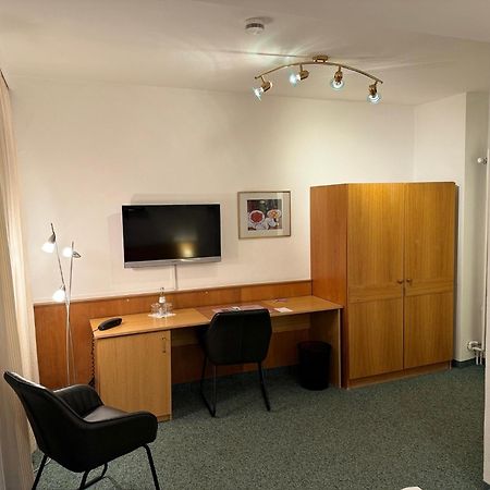 Hotel Occam Munchen Bagian luar foto