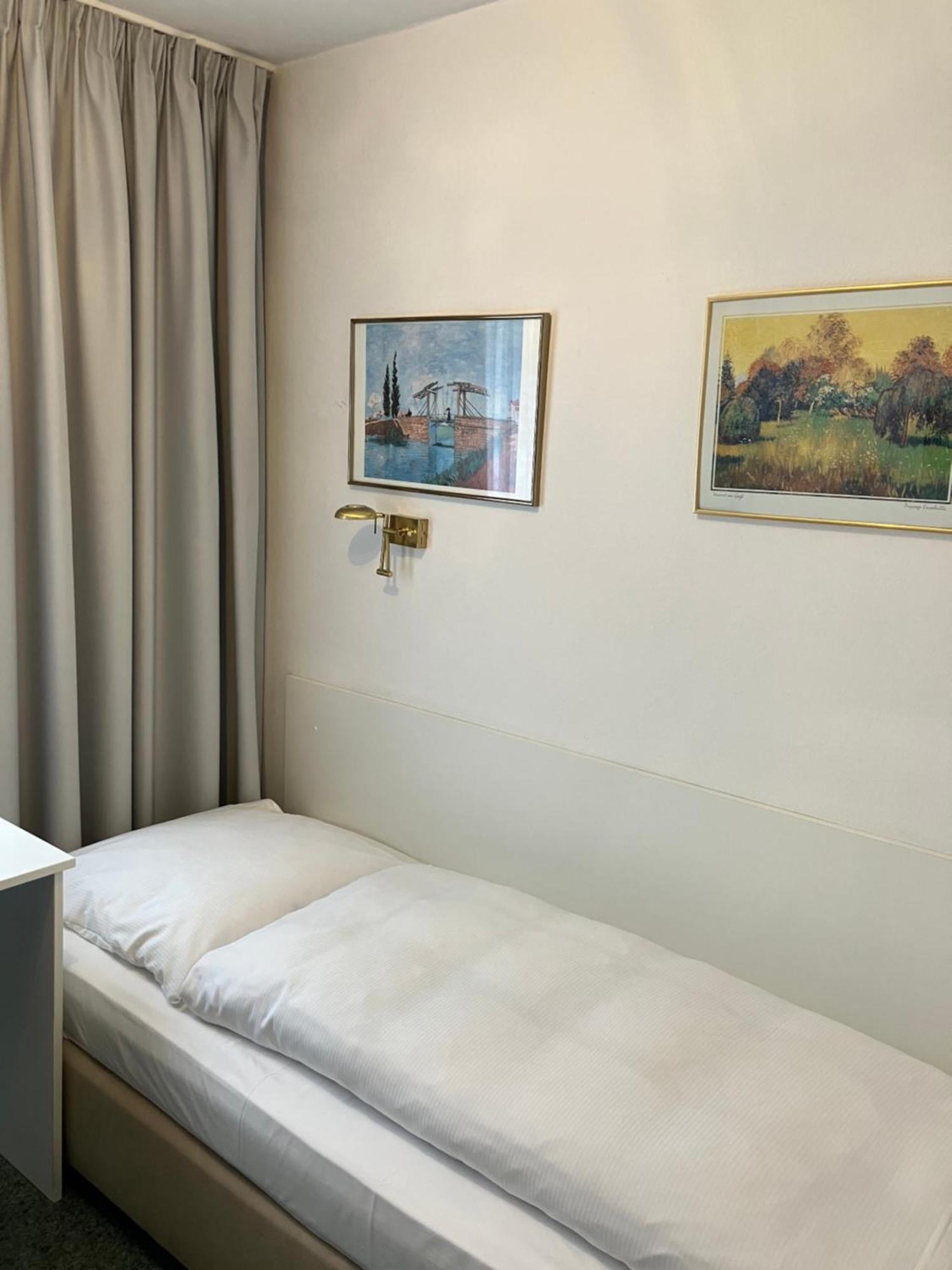 Hotel Occam Munchen Bagian luar foto